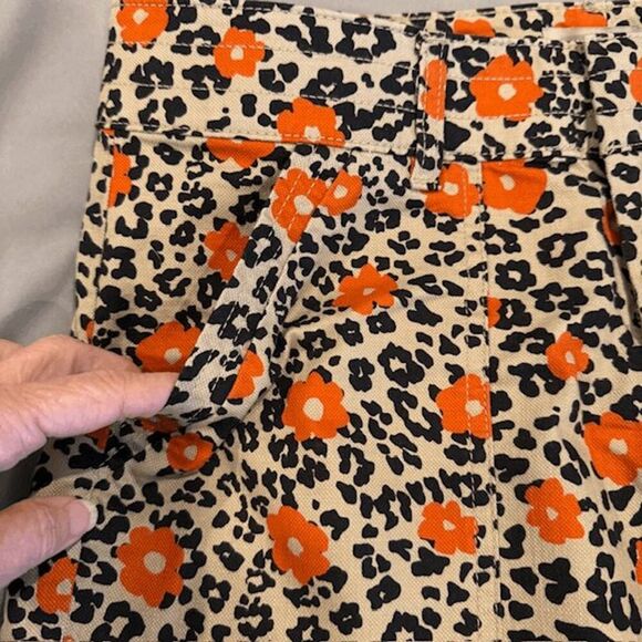 Banana Republic / Madison 2 PC Bundle Print Trouser Shorts Floral Paisley Size 4 - Picture 10 of 15